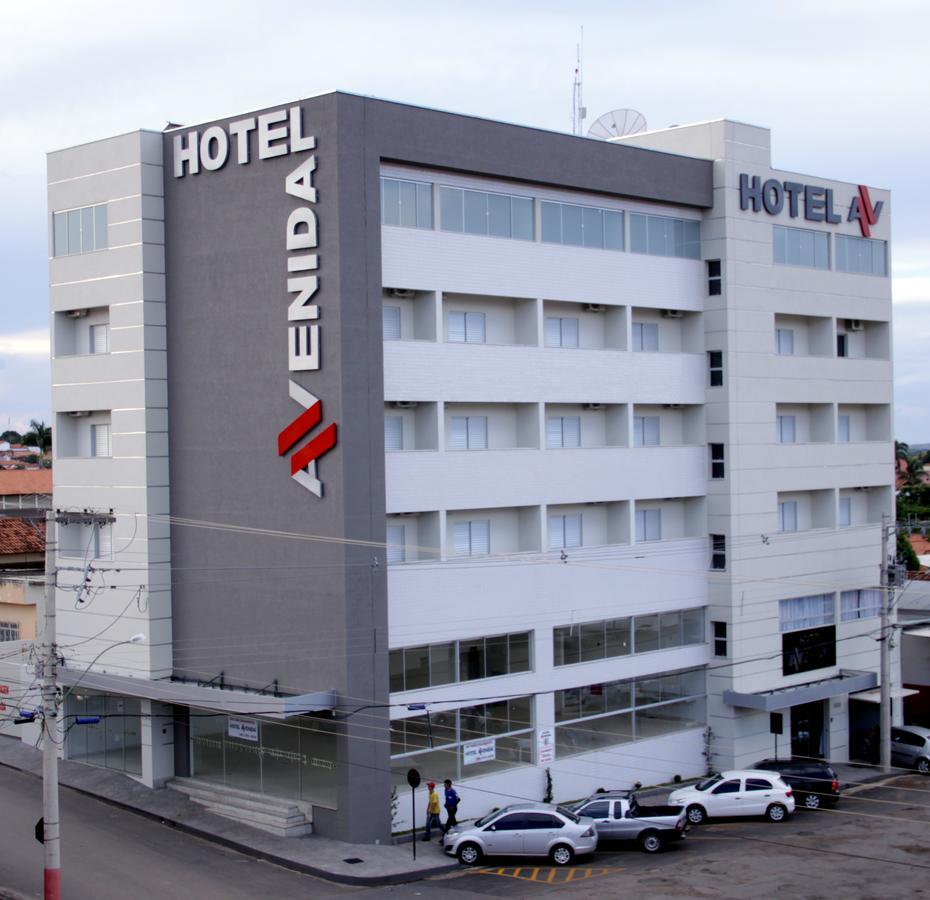 Hotel Avenida Joao Pinheiro Exterior photo