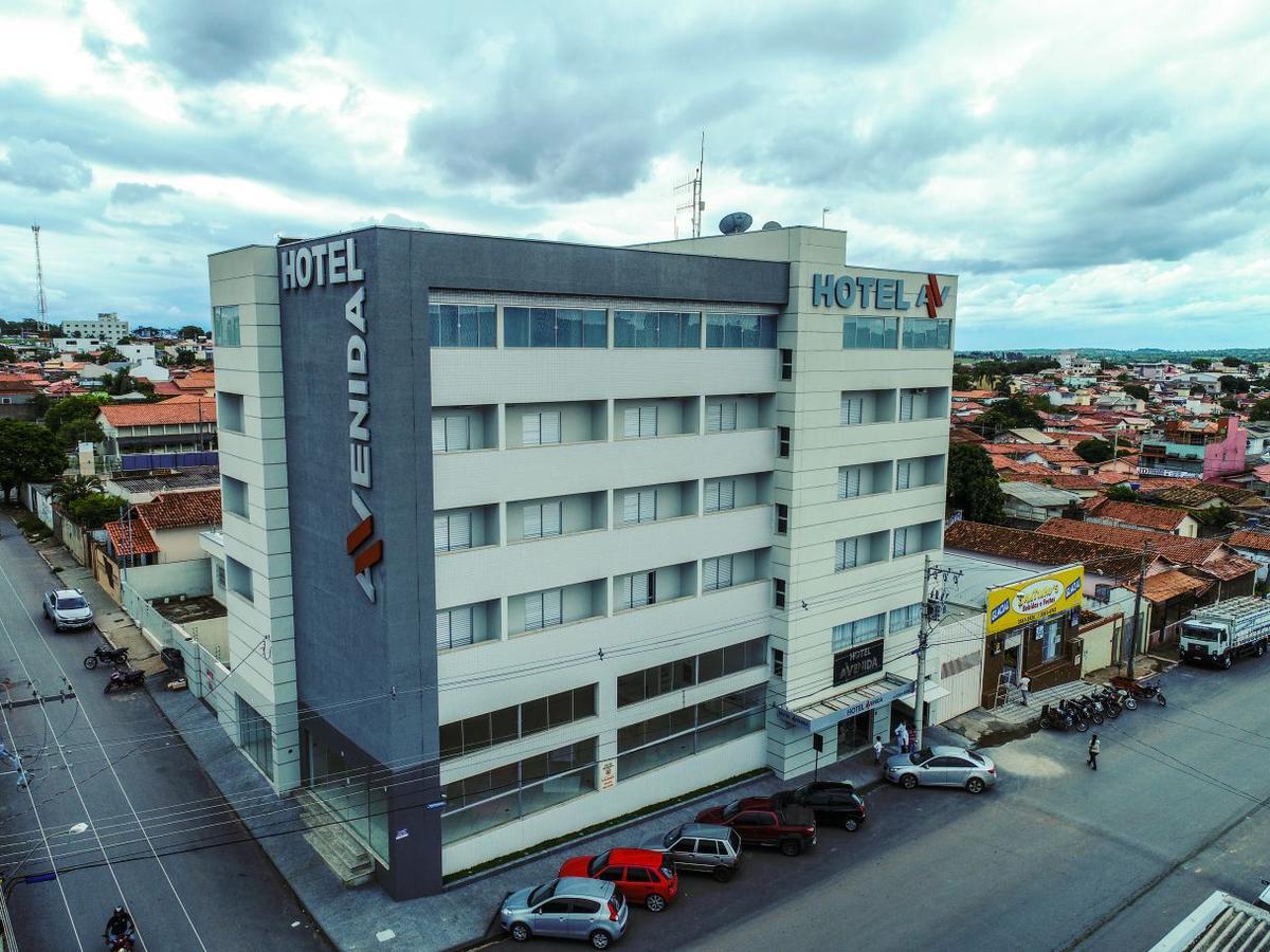 Hotel Avenida Joao Pinheiro Exterior photo