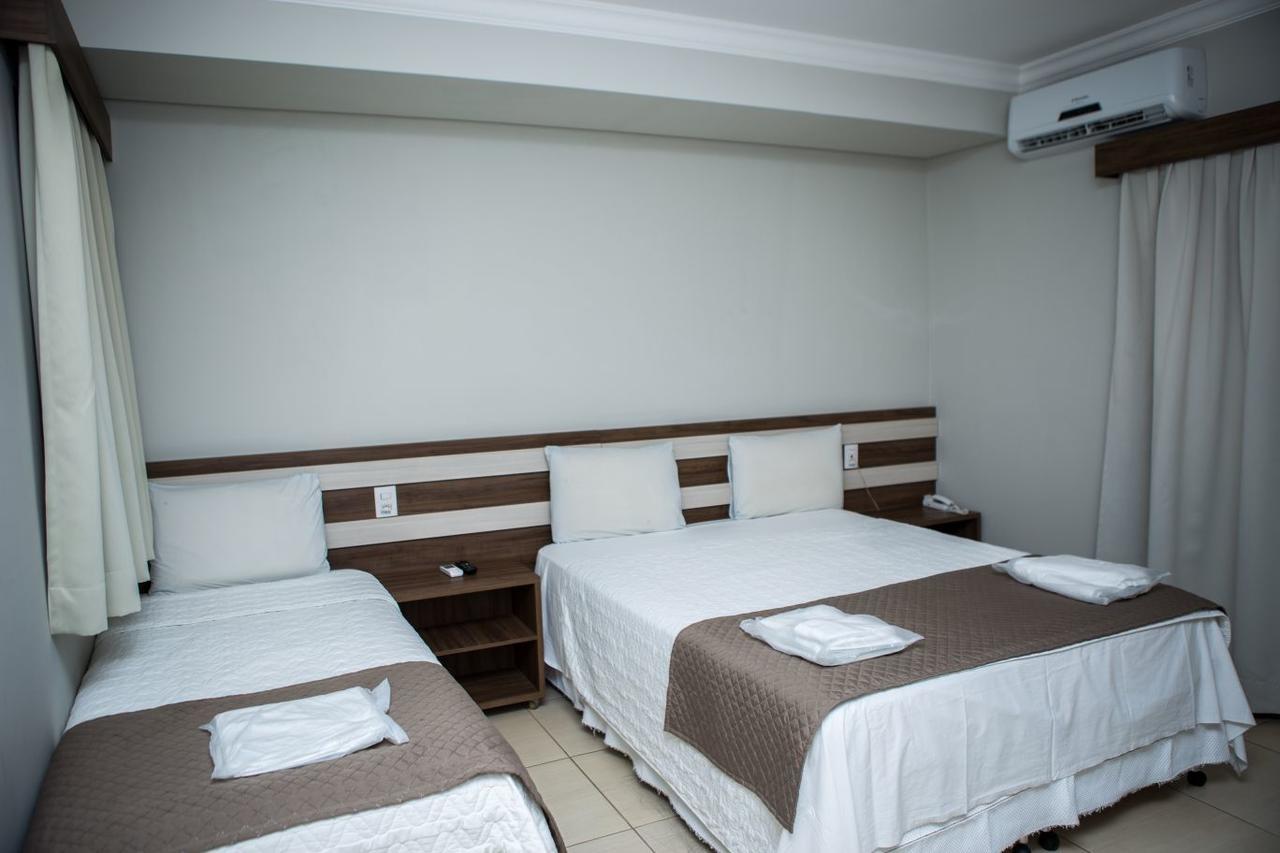 Hotel Avenida Joao Pinheiro Exterior photo